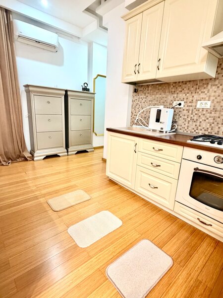 Casa Poporului, Marriott, apartament 2 camere, 65 mp utili.